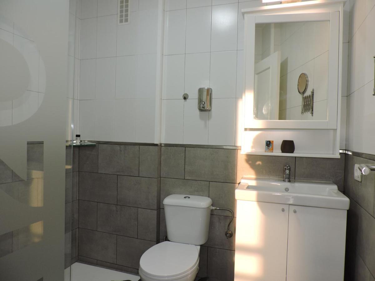Casas Insel, Apartamentos En El Centro De Los Llanos لوس يانوس دي أريداني المظهر الخارجي الصورة